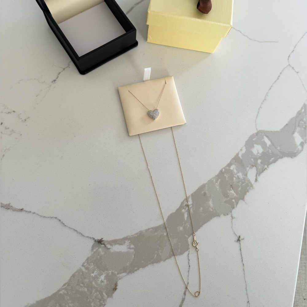 Hannoush jewelers  heart necklace